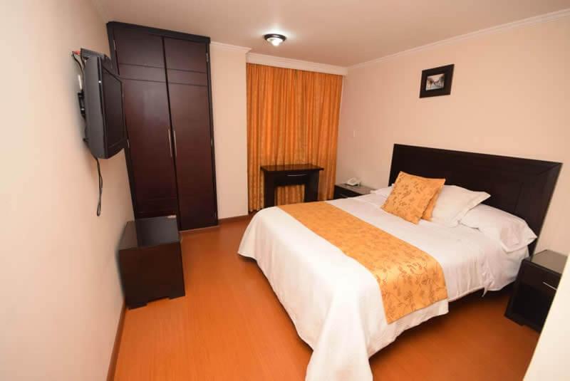 Hotel Zafiro Plaza Tunja Exteriör bild